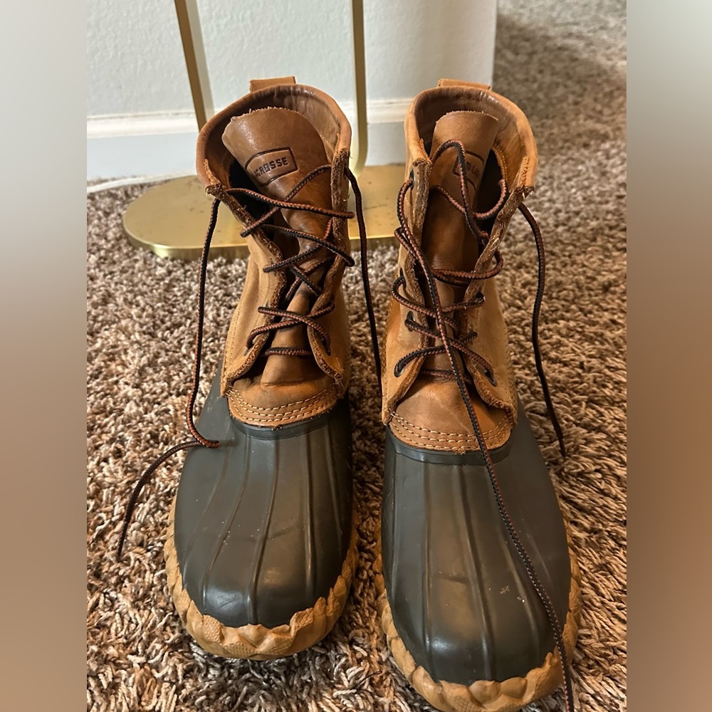 Men’s Classic Brown Leather and Dark Rubber Duck Boots